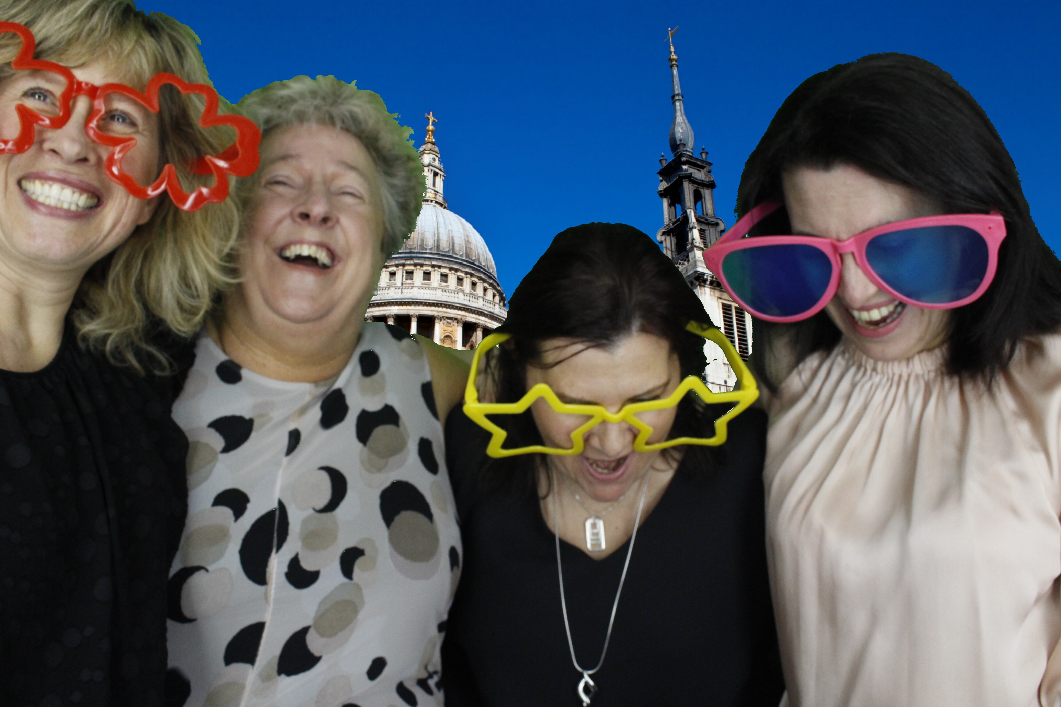 Mr & Mrs Mills | View more photos from the event at gallery.myphotoboothexperience.co.uk/u/MyPhotoBoothExperienceLtd/Mr-Mrs-Mills